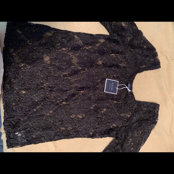 Top - Picture 2 of 2